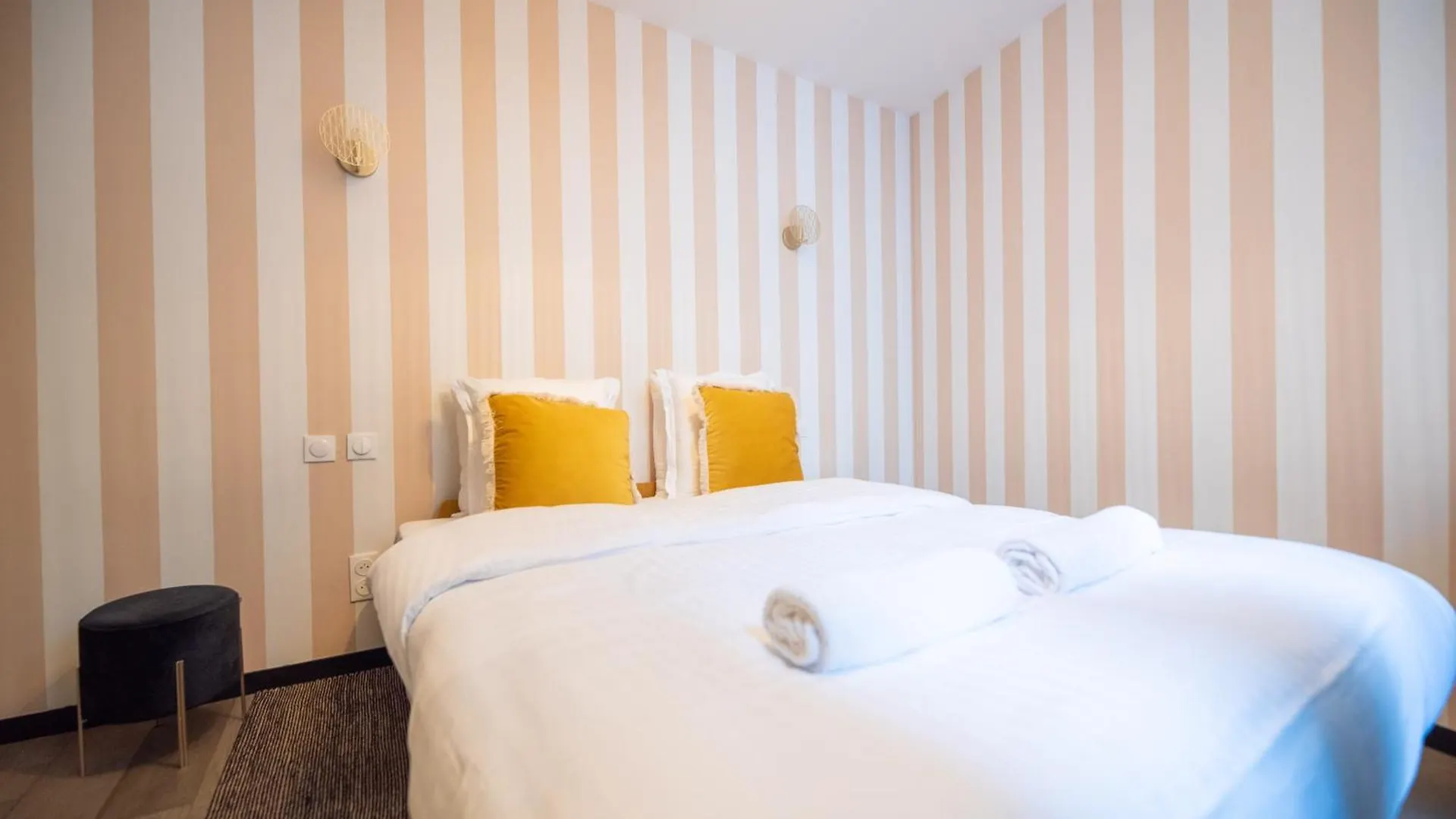 Apartamento Cia - Triplex In Paris 17Th 0*,