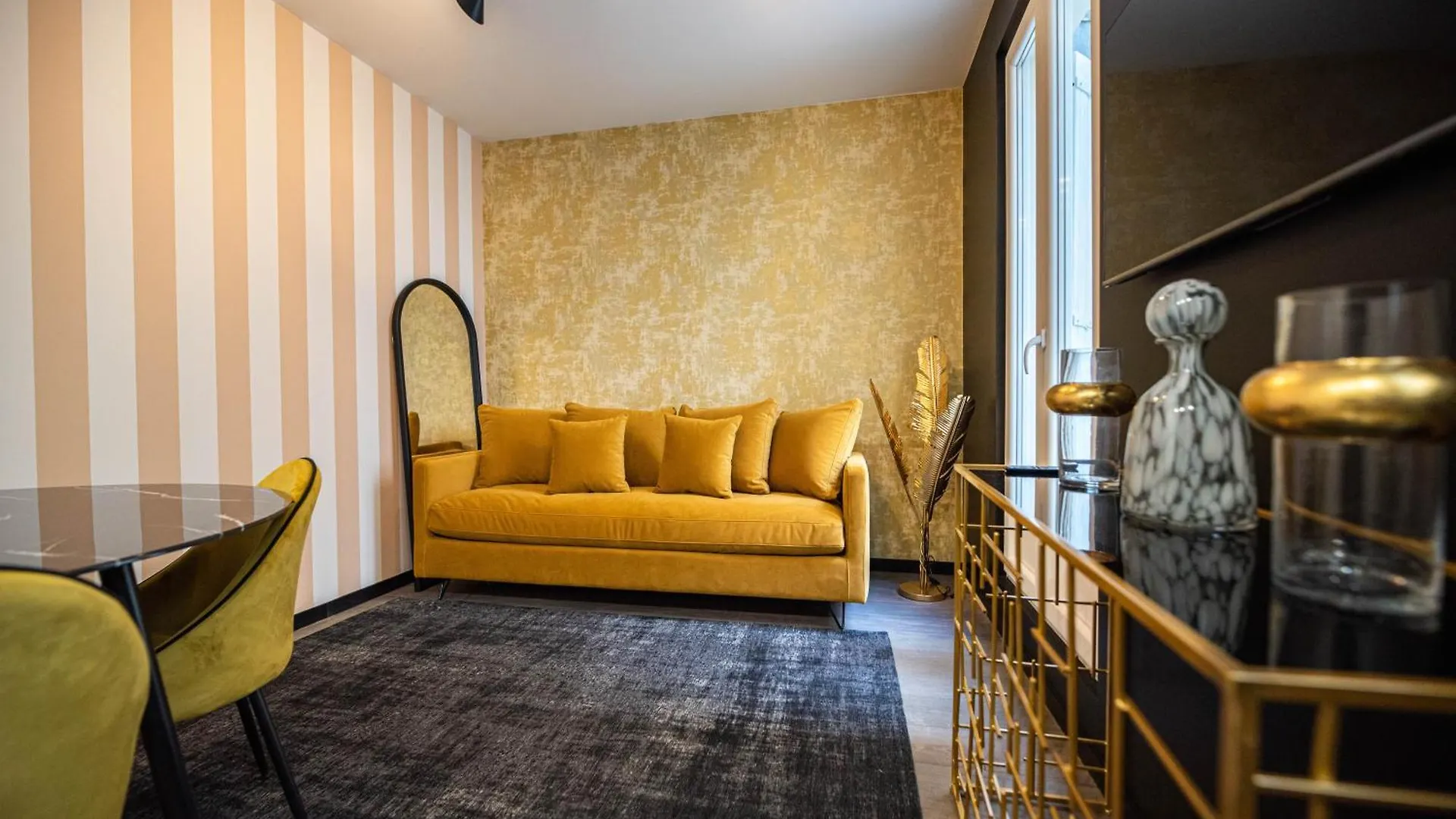 Cia - Triplex In Paris 17Th Apartment France